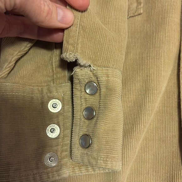 Vintage light brown corduroy shirt - Picture 10 of 11